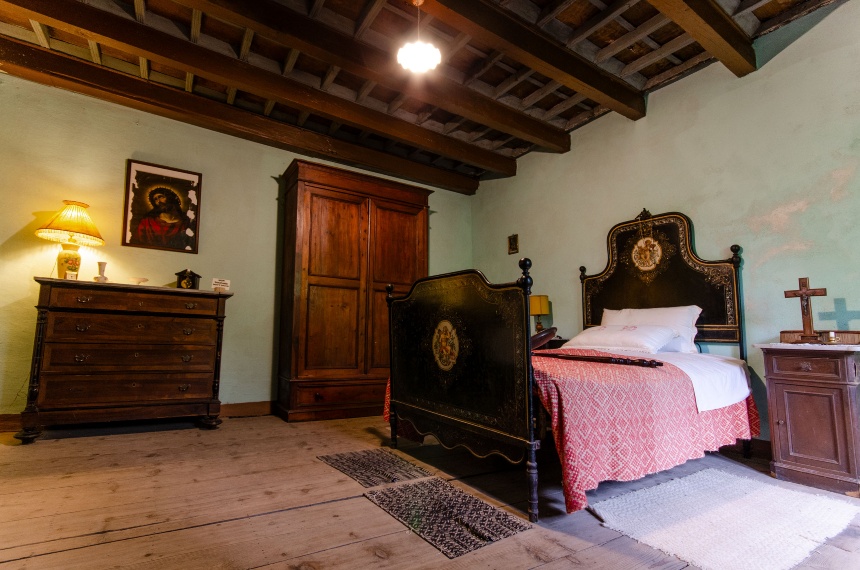 Aritzo, Casa Devilla. Camera da letto ottocentesca